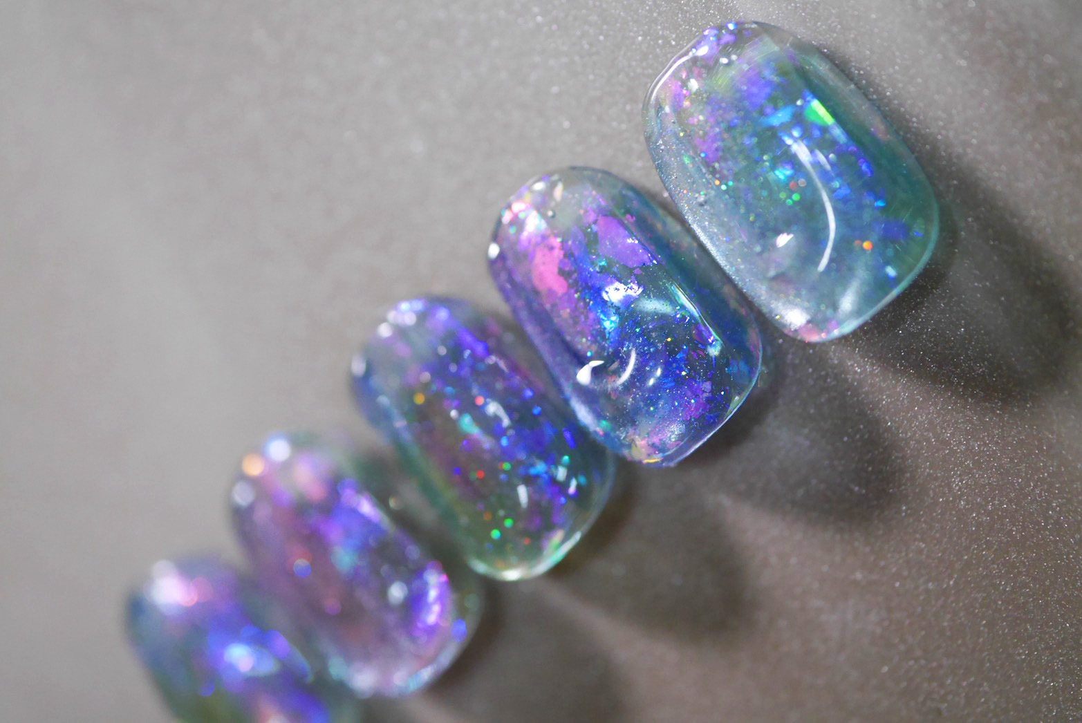 笑顔のきっかけは指先にありました